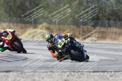 media/Oct-04-2025-CVMA (Sat) [[408bcdd6e4]]/Race 10-Amateur Supersport Middleweight/